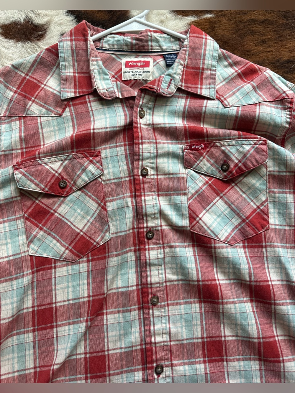 Wrangler Plaid Button-Up Shirt